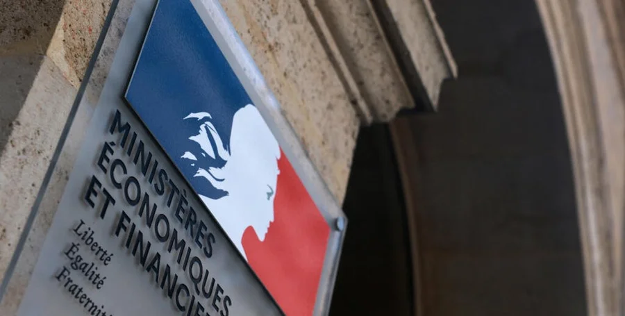 French government building budget